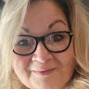 Meet your Posher, Linda